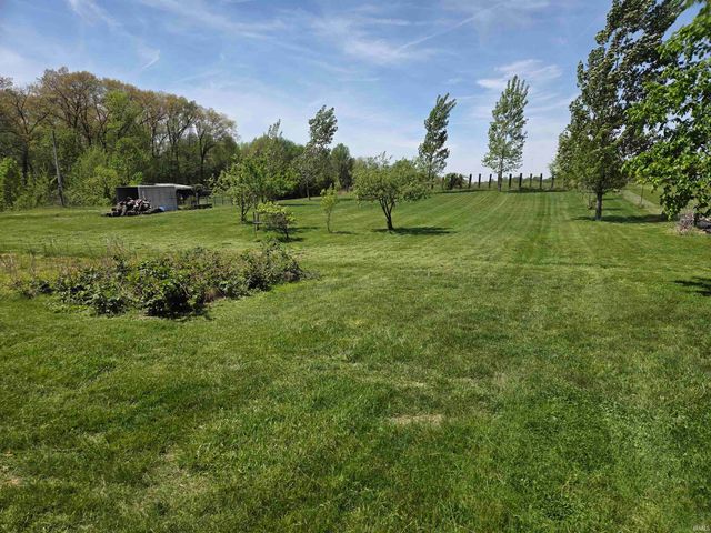14027 N US 231 Highway, Odon, IN 47562