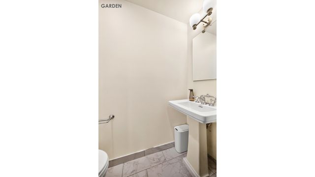 24 W 96TH Street, New York City, NY 10025