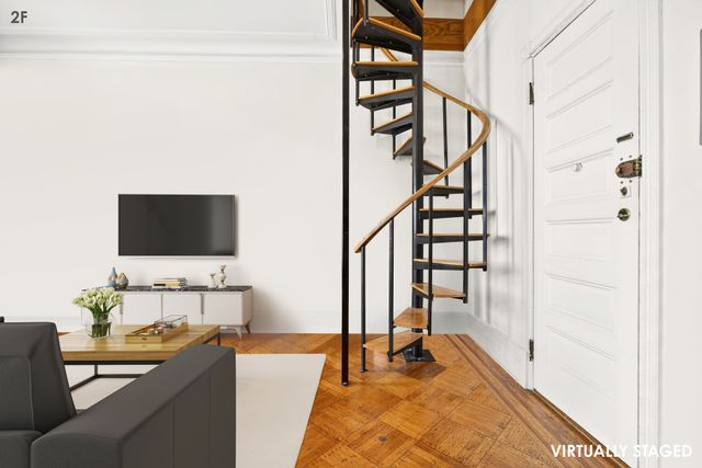 24 W 96TH Street, New York City, NY 10025