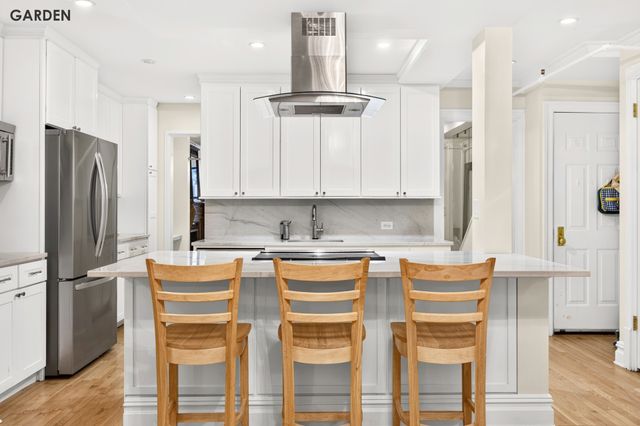 24 W 96TH Street, New York City, NY 10025