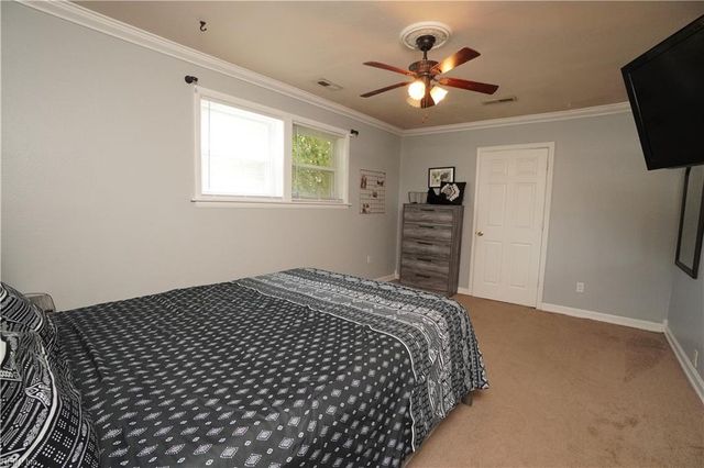 1198 Jarrett RD, Norfolk, VA 23502