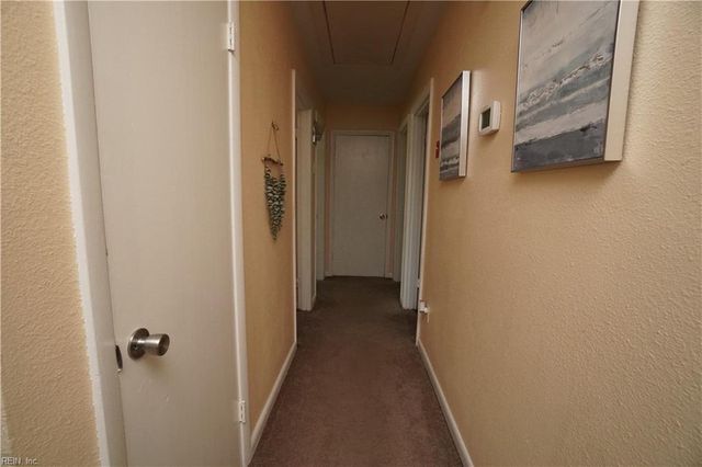 1198 Jarrett RD, Norfolk, VA 23502