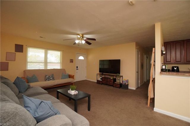 1198 Jarrett RD, Norfolk, VA 23502