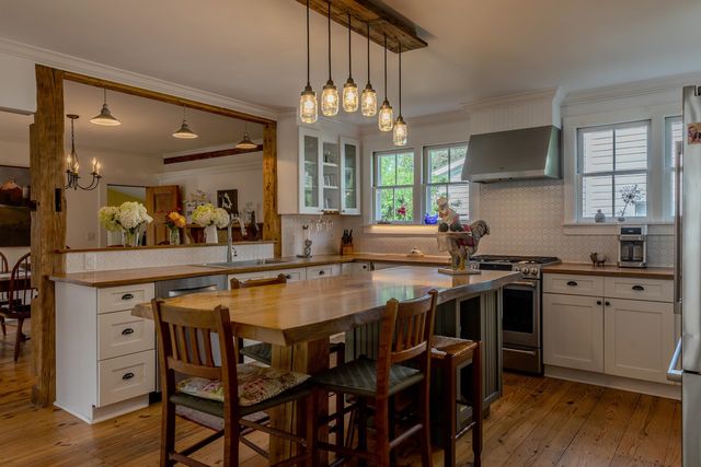 3269 Route 30, Dorset, VT 05251