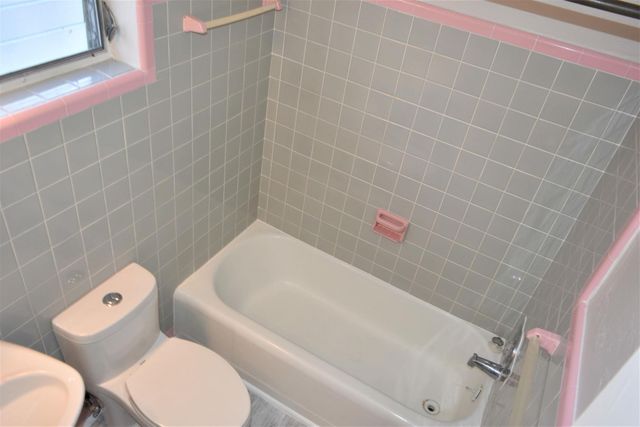 101 S Palmway Unit 5, Lake Worth Beach, FL 33460