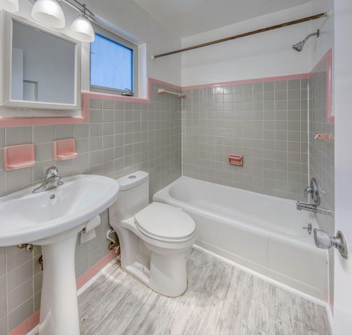 101 S Palmway Unit 5, Lake Worth Beach, FL 33460
