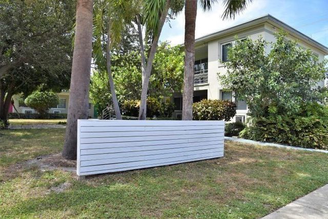 101 S Palmway Unit 5, Lake Worth Beach, FL 33460