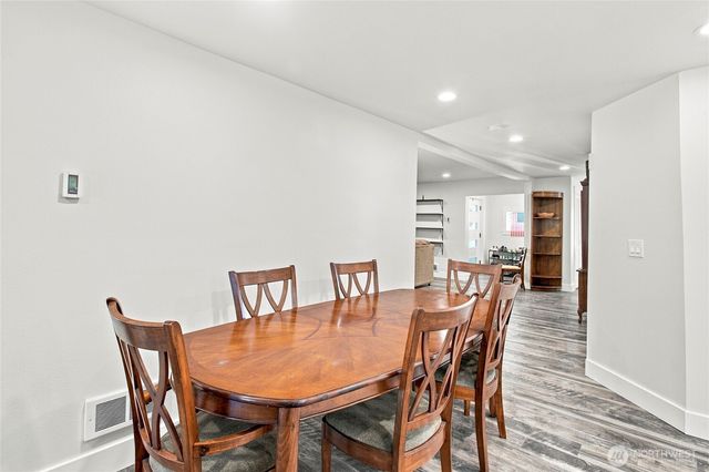4010 82nd Avenue W, University Place, WA 98466