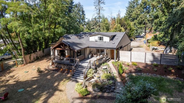 4010 82nd Avenue W, University Place, WA 98466