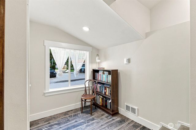 4010 82nd Avenue W, University Place, WA 98466