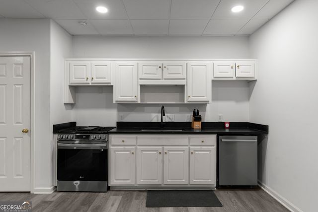 27 Wing Mill Road, Atlanta, GA 30350
