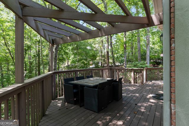 27 Wing Mill Road, Atlanta, GA 30350