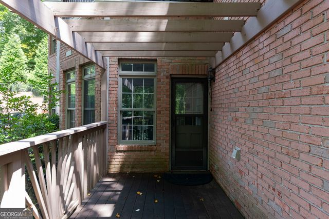 27 Wing Mill Road, Atlanta, GA 30350