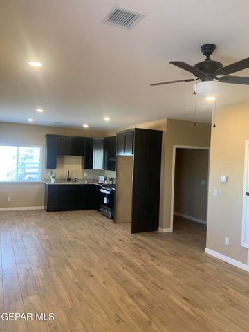 10228 Hatchet Road, Socorro, TX 79927