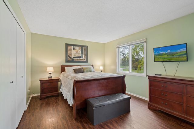 8219 Queen Avenue N, Brooklyn Park, MN 55444