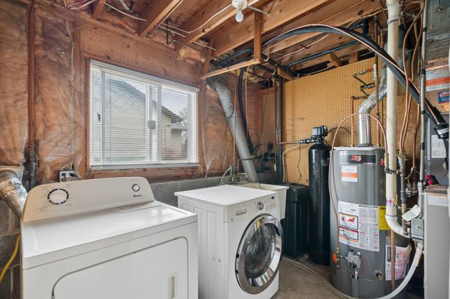 8219 Queen Avenue N, Brooklyn Park, MN 55444