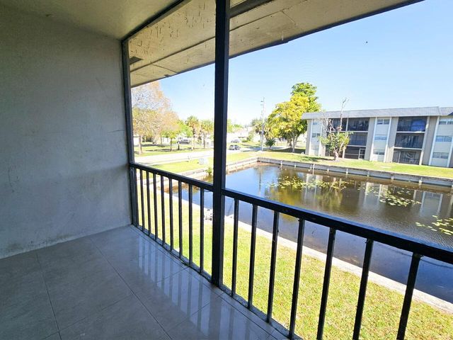 8051 S Colony Cir Circle 201, Tamarac, FL 33321