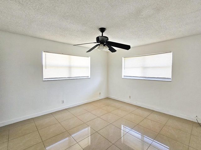 8051 S Colony Cir Circle 201, Tamarac, FL 33321