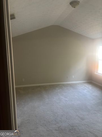 9433 Lakeview Road, Union City, GA 30291