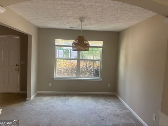 9433 Lakeview Road, Union City, GA 30291