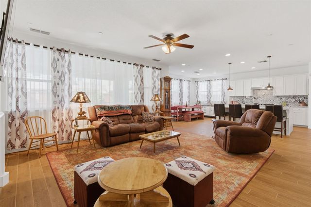 18311 Tioga Dr, Lathrop, CA 95330