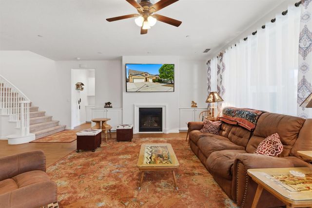 18311 Tioga Dr, Lathrop, CA 95330