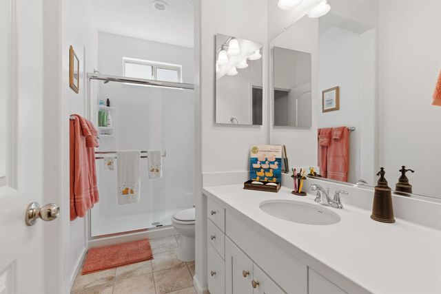 18311 Tioga Dr, Lathrop, CA 95330