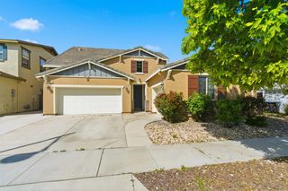 18311 Tioga Dr, Lathrop, CA 95330