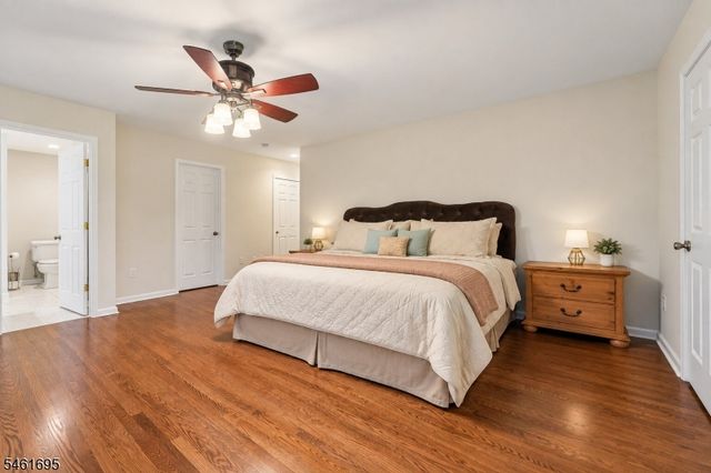 302 Woods End Rd, Westfield Town, NJ 07090