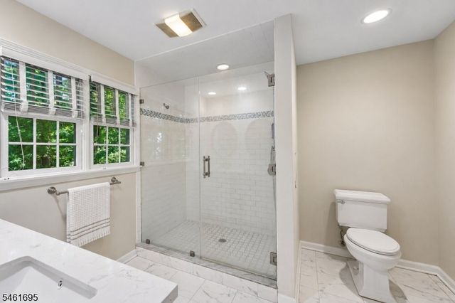 302 Woods End Rd, Westfield Town, NJ 07090