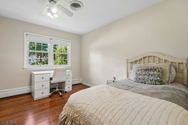 302 Woods End Rd, Westfield Town, NJ 07090