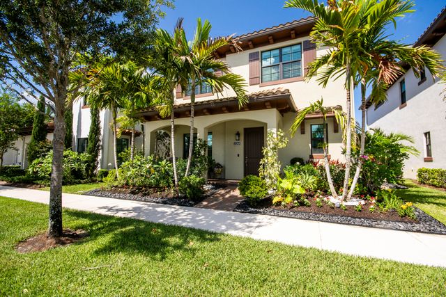 13268 Machiavelli Way, Palm Beach Gardens, FL 33418