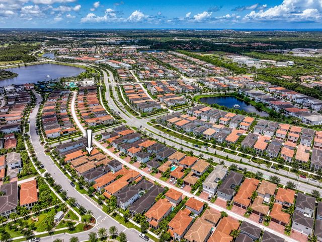 13268 Machiavelli Way, Palm Beach Gardens, FL 33418