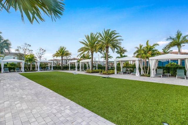 13268 Machiavelli Way, Palm Beach Gardens, FL 33418