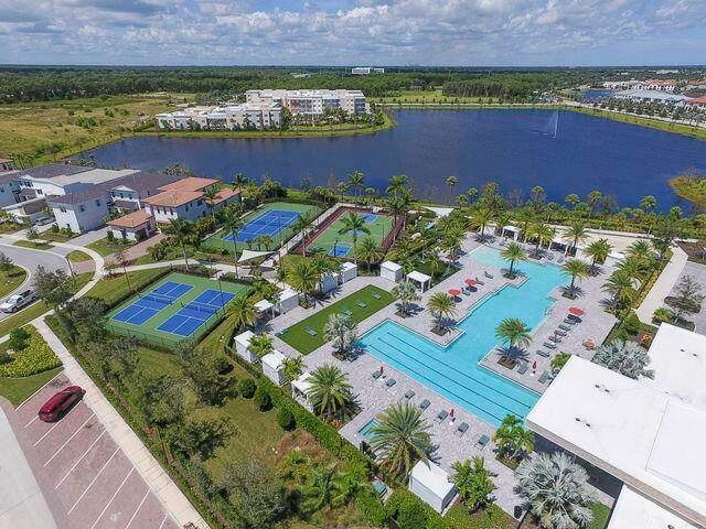 13268 Machiavelli Way, Palm Beach Gardens, FL 33418
