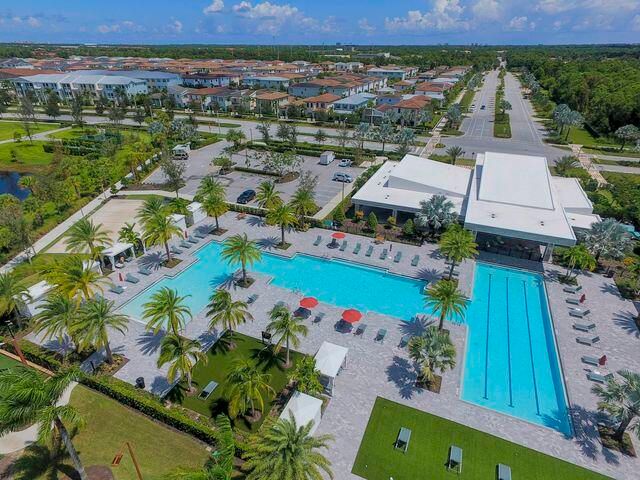 13268 Machiavelli Way, Palm Beach Gardens, FL 33418