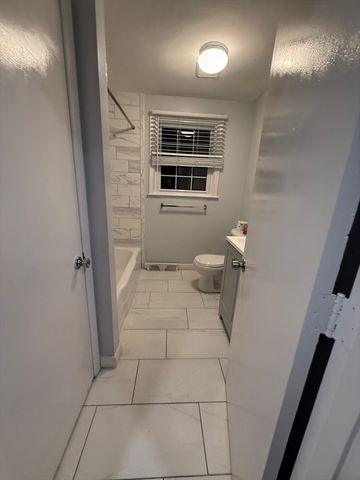 7 Champlain 1, Salem, MA 01970