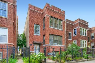 1010 N Trumbull Avenue, Chicago, IL 60651