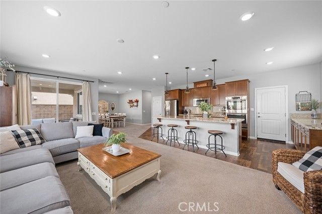 7982 Sea Salt Avenue, Fontana, CA 92336