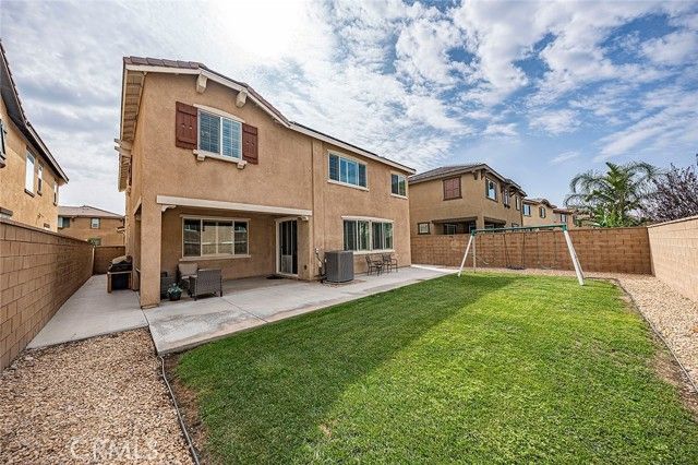 7982 Sea Salt Avenue, Fontana, CA 92336