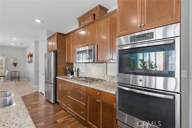 7982 Sea Salt Avenue, Fontana, CA 92336