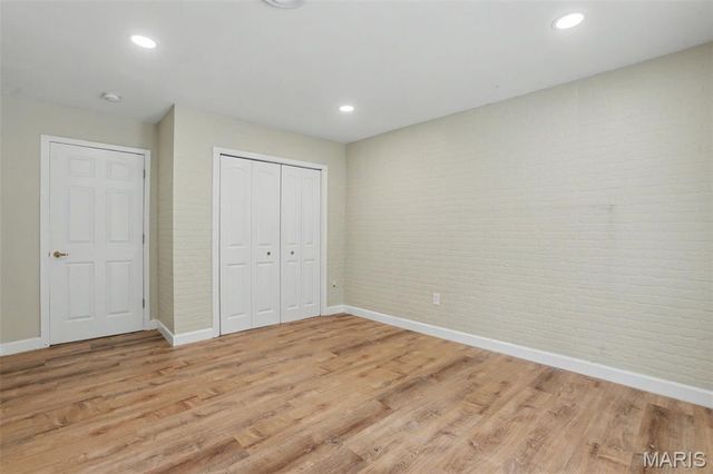 55 Garden Lane, Maryland Heights, MO 63043