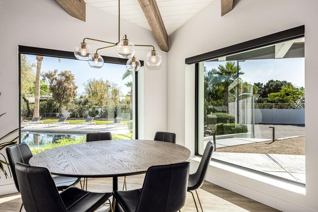 9917 N 52ND Street, Paradise Valley, AZ 85253