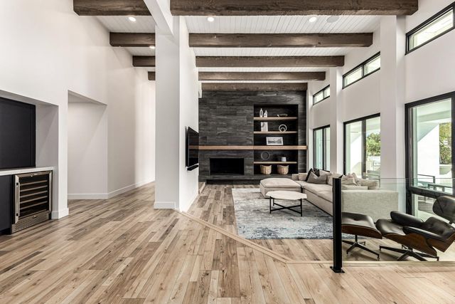 9917 N 52ND Street, Paradise Valley, AZ 85253