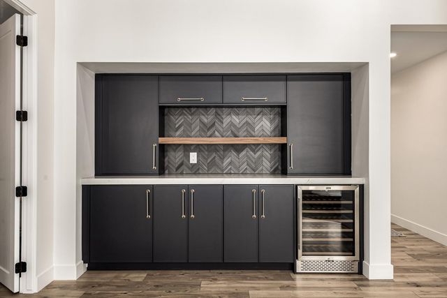 9917 N 52ND Street, Paradise Valley, AZ 85253