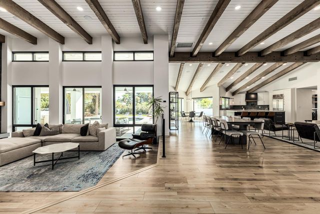 9917 N 52ND Street, Paradise Valley, AZ 85253