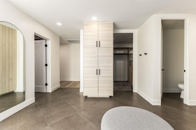 9917 N 52ND Street, Paradise Valley, AZ 85253