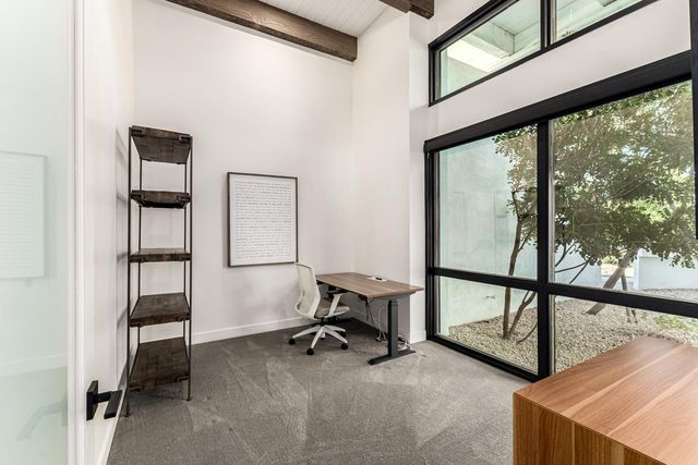 9917 N 52ND Street, Paradise Valley, AZ 85253