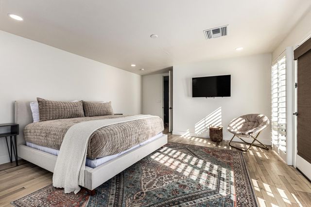 9917 N 52ND Street, Paradise Valley, AZ 85253