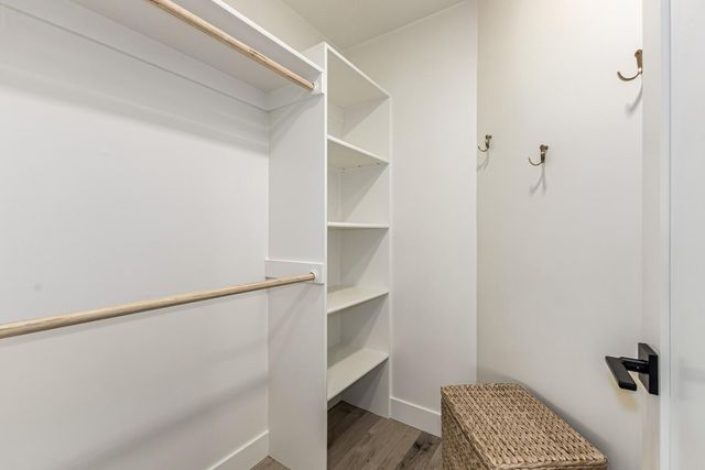 9917 N 52ND Street, Paradise Valley, AZ 85253